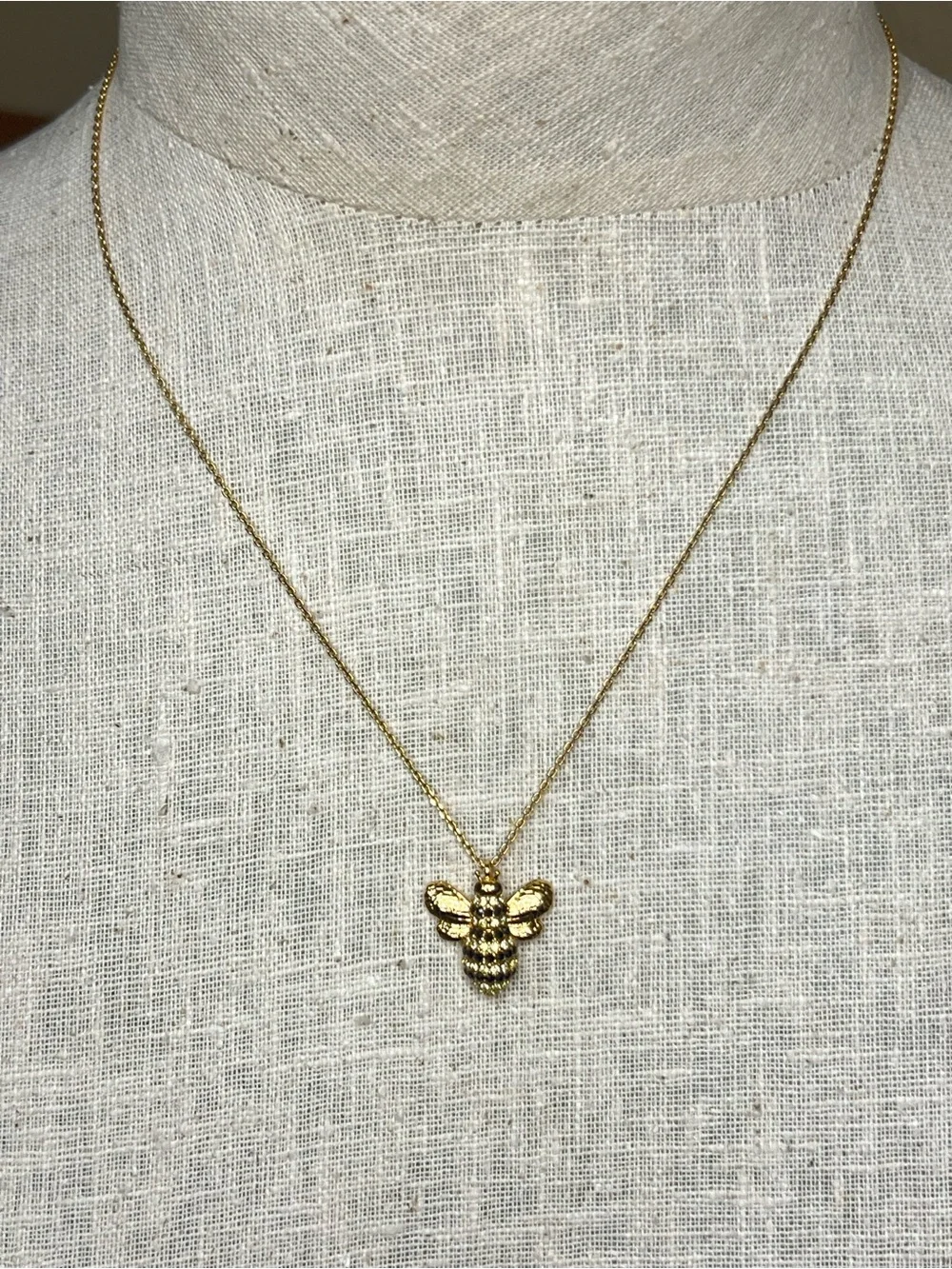 Kate Spade New York Bumblebee Pendant Necklace Gold Tone Pave Bee Charm